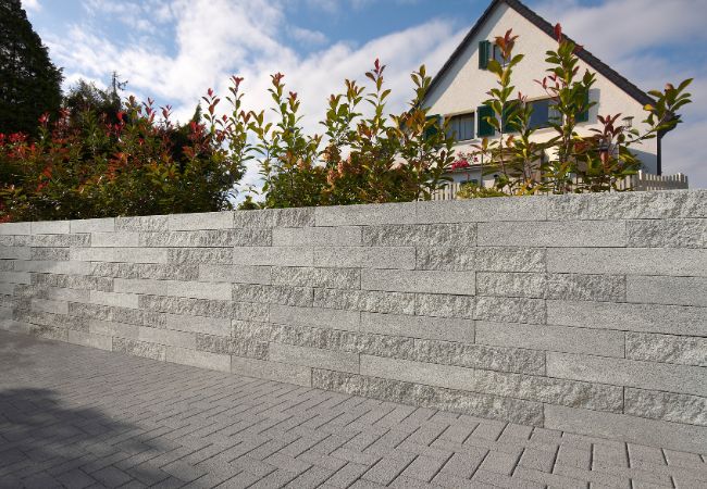 mauer-haus-garten (2)